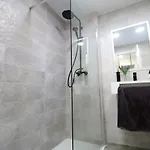 Experience Internacional - Climatizado Con Piscina Apartmán